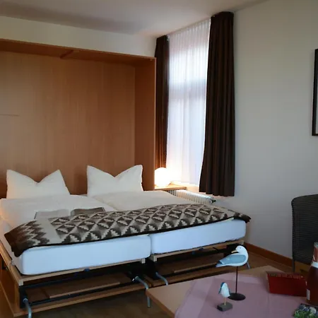 شقة Gaestehaus-st-josef-9